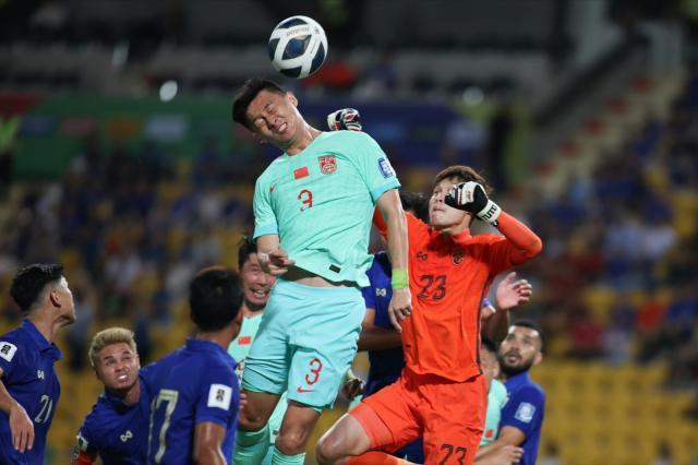 开云登录入口-专访蒋圣龙：个人世预赛第1战打60分 遗憾错失破门