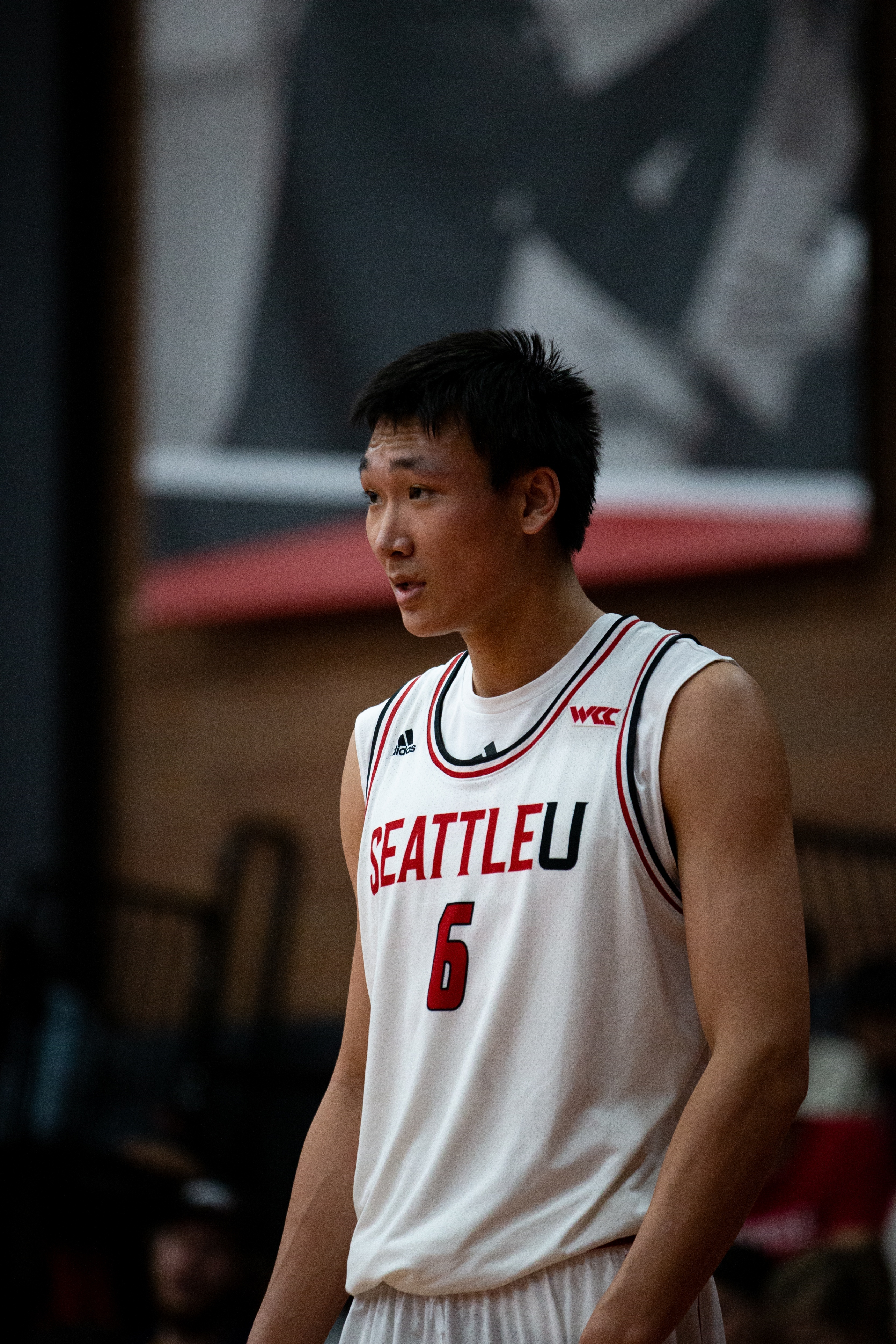 开云登录入口-状态一般！NCAA常规赛-淡厚然替补出场14分钟 2罚1中得1分2板2助
